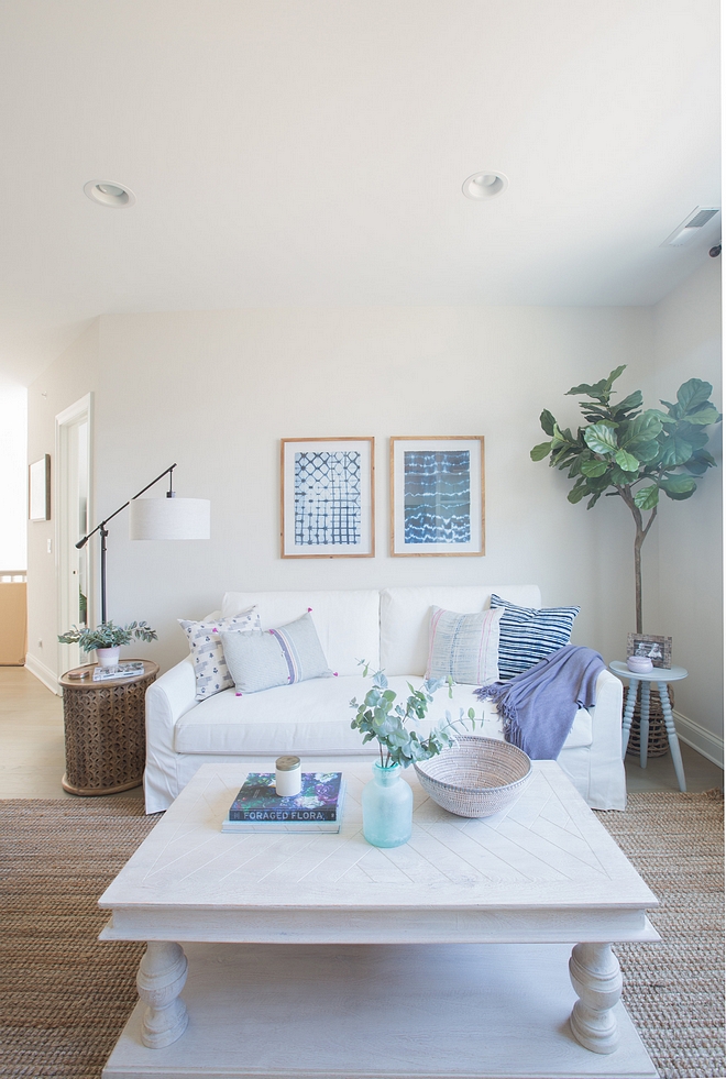 Benjamin Moore OC-23 Classic Gray Best Grey Paint Color this is one of the most used grey paint colors by Benjamin Moore Benjamin Moore OC-23 Classic Gray #BenjaminMooreOC23ClassicGray #Bestgraypaintcolors