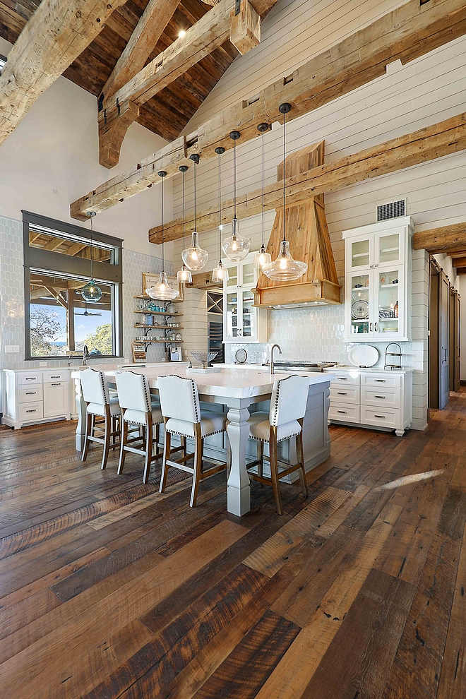 Interior Design Ideas: Texas Farmhouse-style Interiors ...
