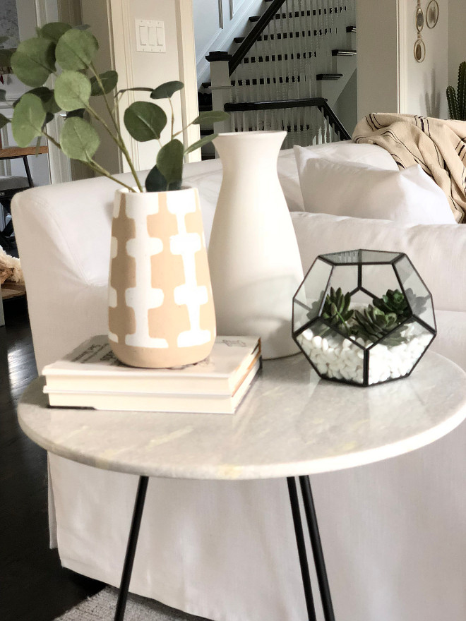 Accent Table Decor Living Room Accent Table Decor White Marble and Metal Round Accent Table source on Home Bunch White Marble and Metal Round Accent Table #WhiteMarbleandMetalsidetable #Roundsidetable #AccentTable