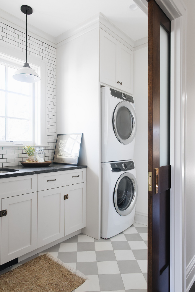 Benjamin Moore Classic Gray Laundry room cabinet and trim paint color soft grey pale grey cabinet paint color almost white grey cabinet paint color Benjamin Moore Classic Gray #BenjaminMooreClassicGray #greypaintcolor #greycabinet #palegrey #softgrey