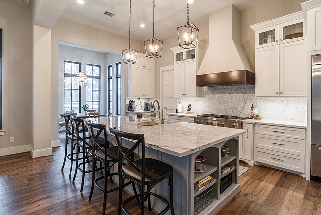 Sherwin Williams Agreeable Gray kitchen paint color Sherwin Williams Agreeable Gray Sherwin Williams Agreeable Gray #SherwinWilliamsAgreeableGray