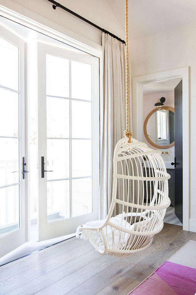 White Rattan Hanging Chair Bedroom Hanging Chair Hanging Chair White rattan Hanging Chair #whiterattanHangingChair #HangingChair
