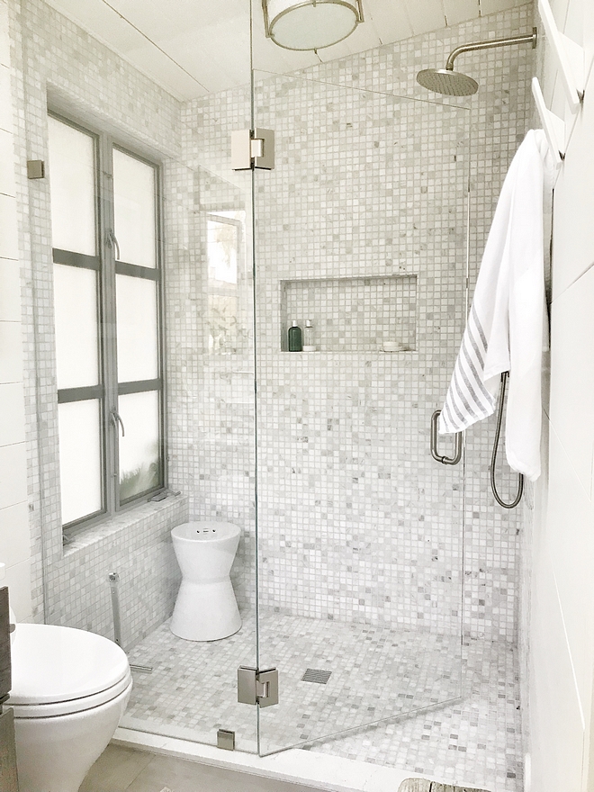 Shower Marble Mosaic Tile Neutral Marble Mosaic tile Shower tile The shower tiles are a marble mosaic #marblemosaic #marblemosaictile #showermarblemosaic