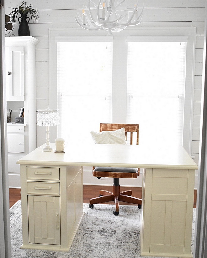 Off-white desk Off-white desk ideas Off-white desk sources Off-white desk Off-white desk #Offwhitedesk #desk
