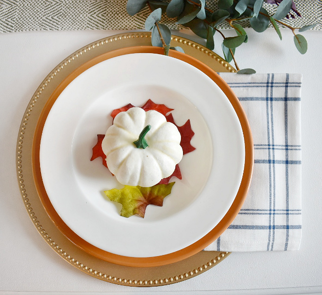 Fall Plate Decor I love finding great deals on seasonal decor and this entire place setting is about $5