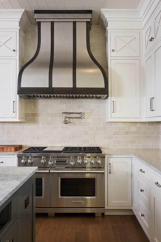 Swiss Coffee by Benjamin Moore kitchen with greige subway tile backsplash and white granite countertop, Everest - which is a white and grey stone #SwissCoffeebyBenjaminMoore #kitchen #greigesubwaytile #backsplash #whitegranite #countertop #Everestgranite