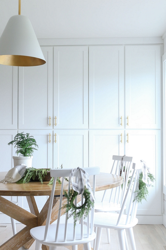 Super White by Benjamin Moore White Paint color is Super White by Benjamin Moore White paint color by Benjmain Moore Super White by Benjamin Moore #SuperWhiteBenjaminMoore #BenjaminMoore #whitepaincolor