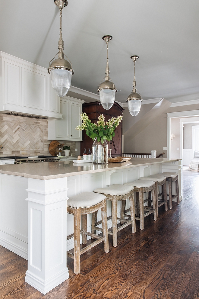 Benjamin Moore White Dove Kitchen Best white paint color used on kitchen cabinetry and often recommended by the best interior designers Benjamin Moore White Dove Kitchen Benjamin Moore White Dove Kitchen Benjamin Moore White Dove Kitchen #BenjaminMooreWhiteDoveKitchen #BenjaminMooreWhiteDove #Kitchen