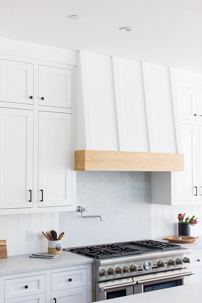Board and batten Hood Board and batten kitchen hood The custom hood range features a "board and batten" detail Board and batten Hood Board and batten kitchen hood #BoardandbattenHood #Boardandbattenkitchenhood #Boardandbatten #kitchenhood