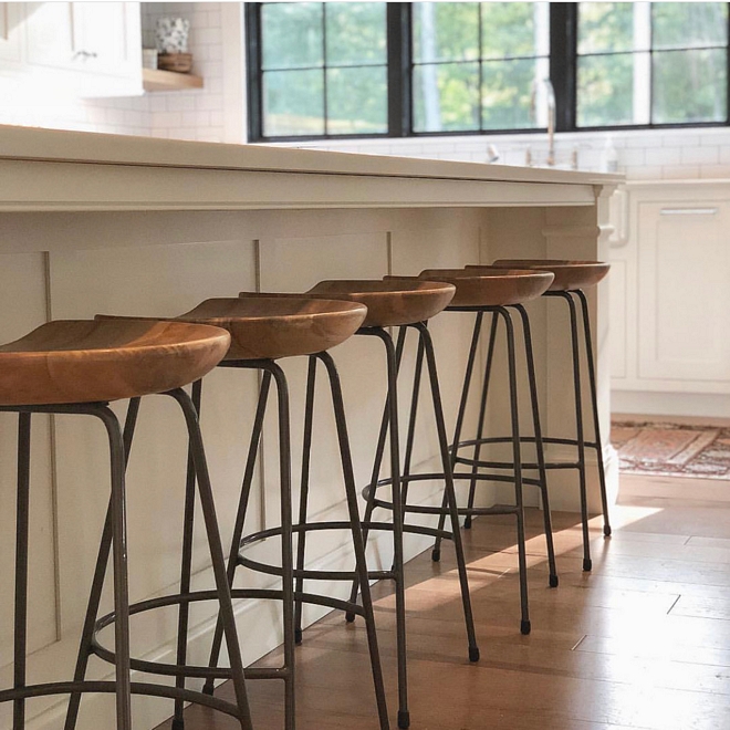 Modern farmhouse counterstool clean-looking metal base wood seat counterstool Affordable counterstools #counterstool #Modernfarmhouse farmhousecounterstool #metalbasewoodseatcounterstool #affordablecounterstool