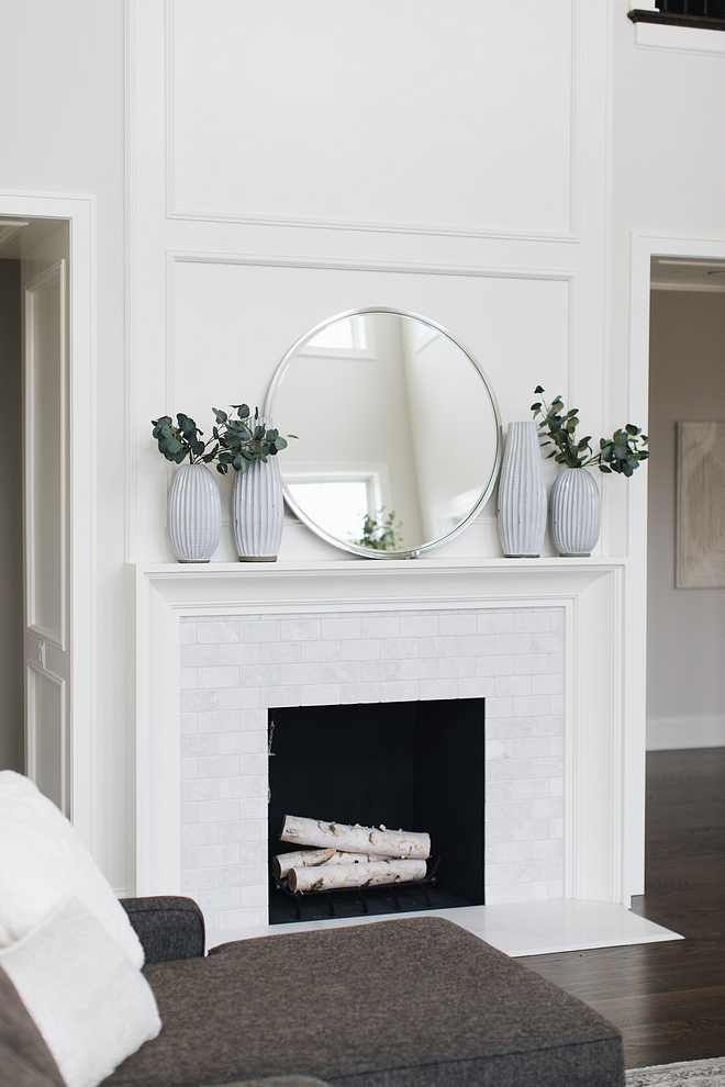 Benjamin Moore Simply White Fireplace Millwork Benjamin Moore Simply White Trim Benjamin Moore Simply White Benjamin Moore Simply White #BenjaminMooreSimplyWhite