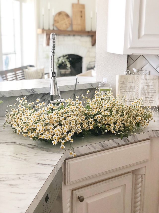 I much rather see flowers inside of a sink than dirty dishes #sink #flowers #kitchen