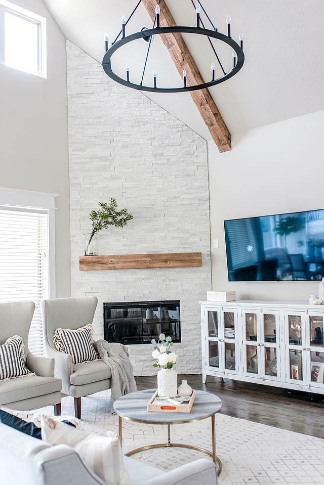 White stacked stone on fireplace We knew we always wanted to update our fireplace after we moved it. I love a stone featured fireplace but wanted something neutral and modern White stacked stone on fireplace White stacked stone on fireplace White stacked stone on fireplace #Whitestackedstone #fireplace