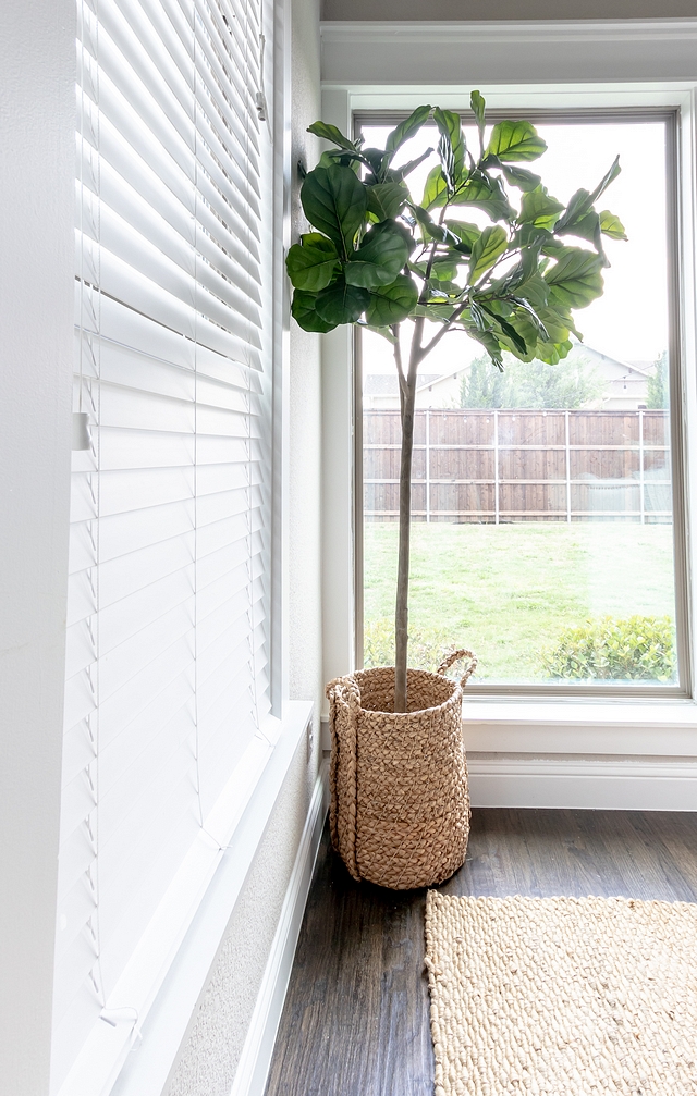 Faux fiddle leaf fig tree Interiors with Faux fiddle leaf fig tree Home Ideas Faux fiddle leaf fig tree Faux fiddle leaf fig tree #Fauxfiddletree #Fauxfiddleleaffigtree #interiors