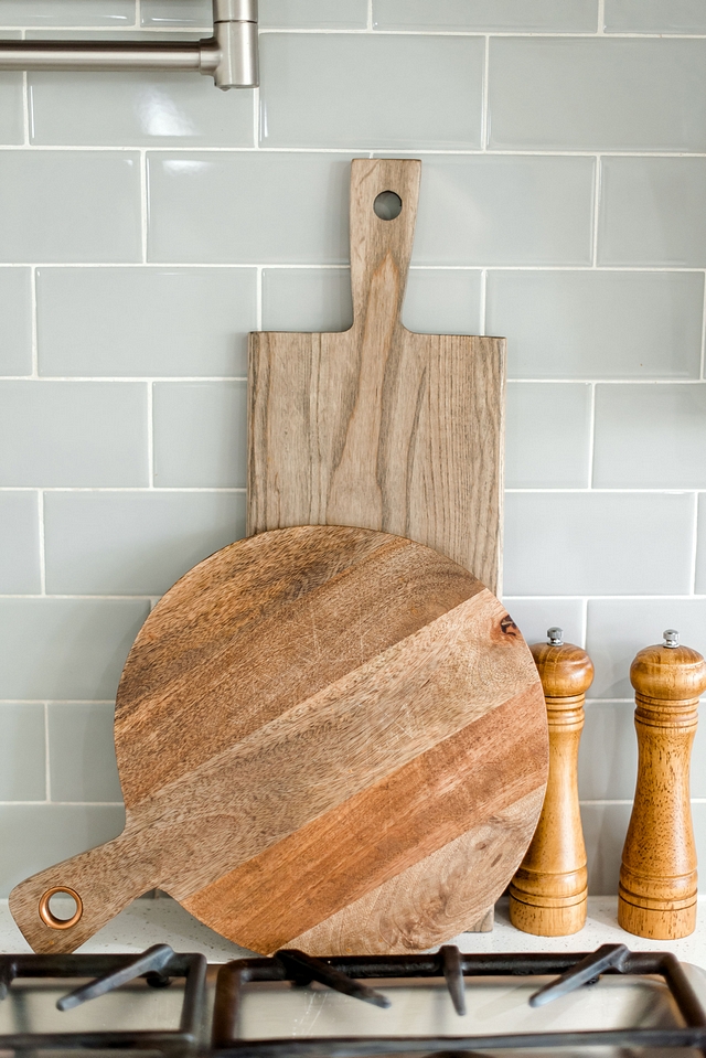 Kitchen Display Wood Board How to decorate a kitchen to sell your home fast Kitchen Display Wood Board Kitchen Display Wood Board Kitchen Display Wood Board #KitchenDisplay #WoodBoard #kitchen #howtodecorate #howtosellhomes