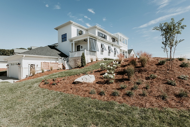 Sloped corner lot home This home is located on a slightly sloped corner lot Sloped corner lot home Sloped corner lot home design Sloped corner lot home #Slopedcornerlothome #Slopedlot #cornerlothome