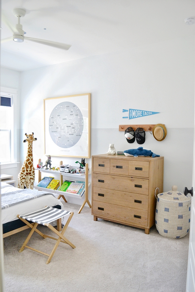 Two toned wall paint colors for boys bedroom