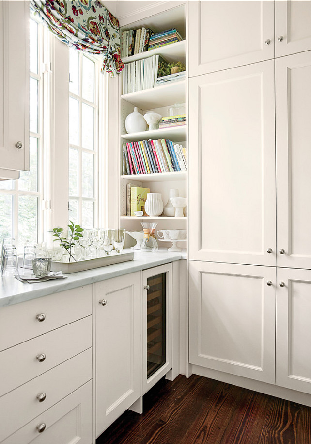 Kitchen Cabinet Ideas. I like the idea of designing a cabinet on corner to store books and other special decorative items. #KitchenCabinet #Kitchen #Cabinet