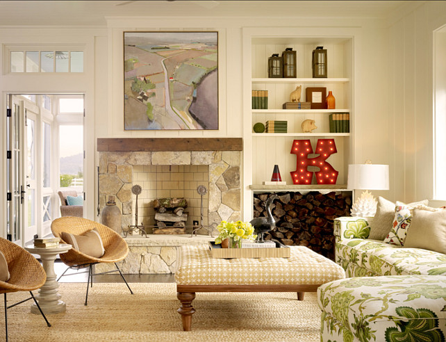 Family Room. Neutral Family Room with pops of color. #FamilyRoom #NeutralInteriors