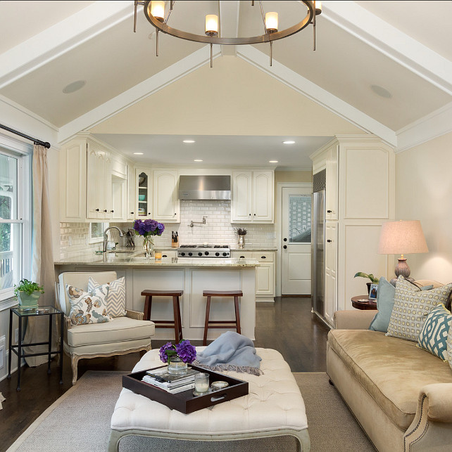 Off-White Kitchen Design. Neutral home decor works perfectly with the color palette in this room and the off-white kitchen. #OffWhiteKitchen #Kitchen #Neutral #Homedecor