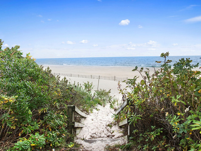 Beach Fence in the Hamptons. Via Sotheby's Homes.
