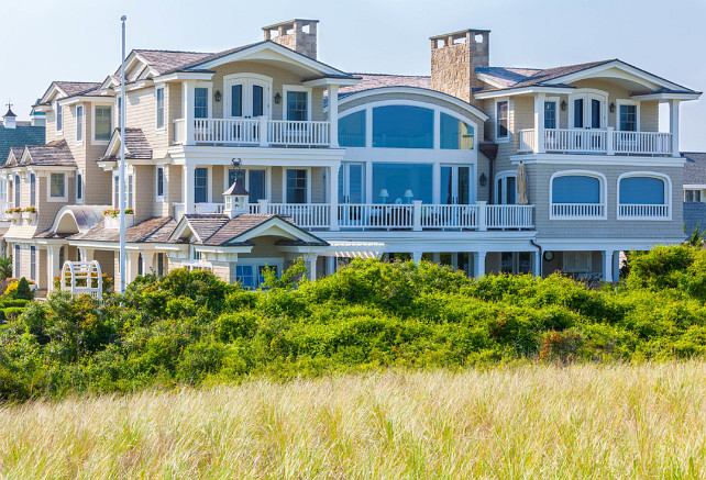 Beach House. Beach House Back of House Design. Beach House Architecture. Beach House Exterior. Shingle Beach House Exterior. #BeachHouse