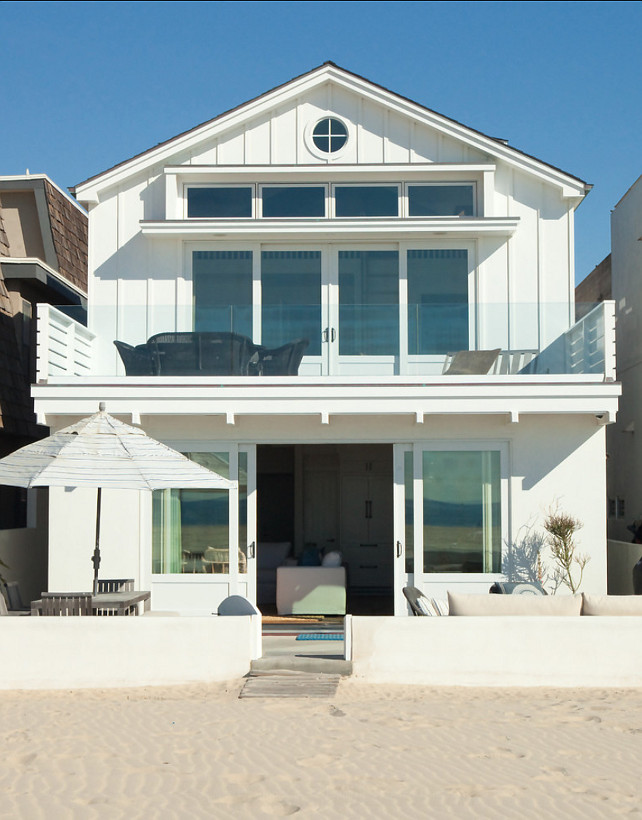 Beach House. California Beach House. Paint Color Benjamin Moore Ultra White CC-10. #BeachHouse