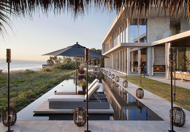 Beach house for sale on Vero Beach, Florida. Christie's Real Estate.
