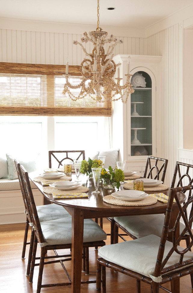 Breakfast Room. Coastal Breakfast Room. Breakfast Room Ideas #BreakfastRoom Ben Gebo Photography. Annsley Interiors.