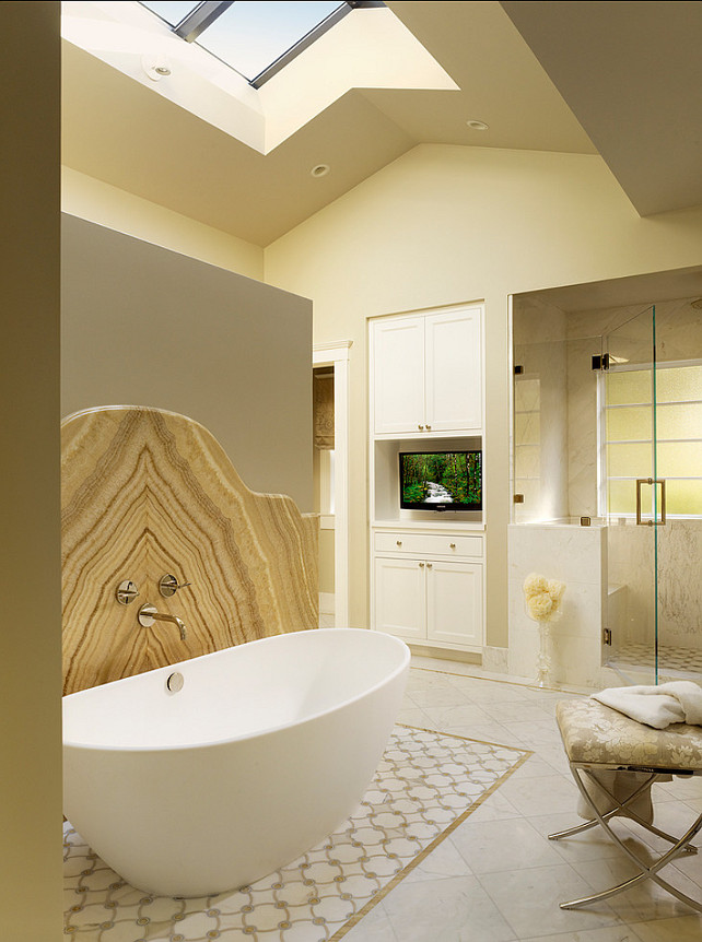 Bathroom. Beautiful Neutral Bathroom Design. #BathroomDesign #bathroom #Interiors