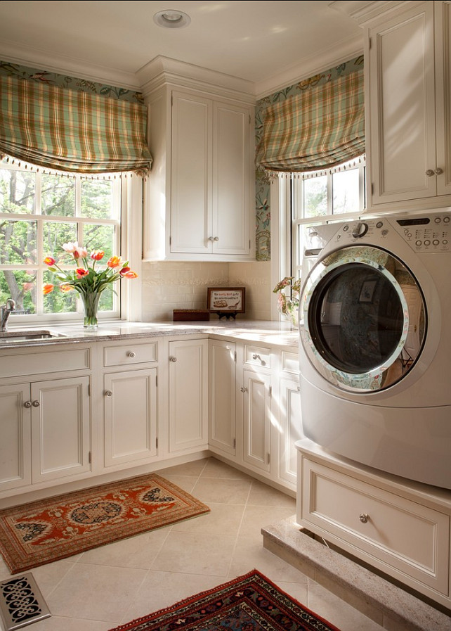 Laundry Room. Great Traditional Laundry Room Design. #LaundryRoom 