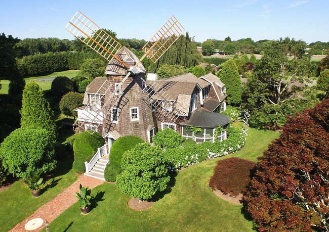 Edward DeRose Windmill Cottage c. 1885. Christie's Real Estate.