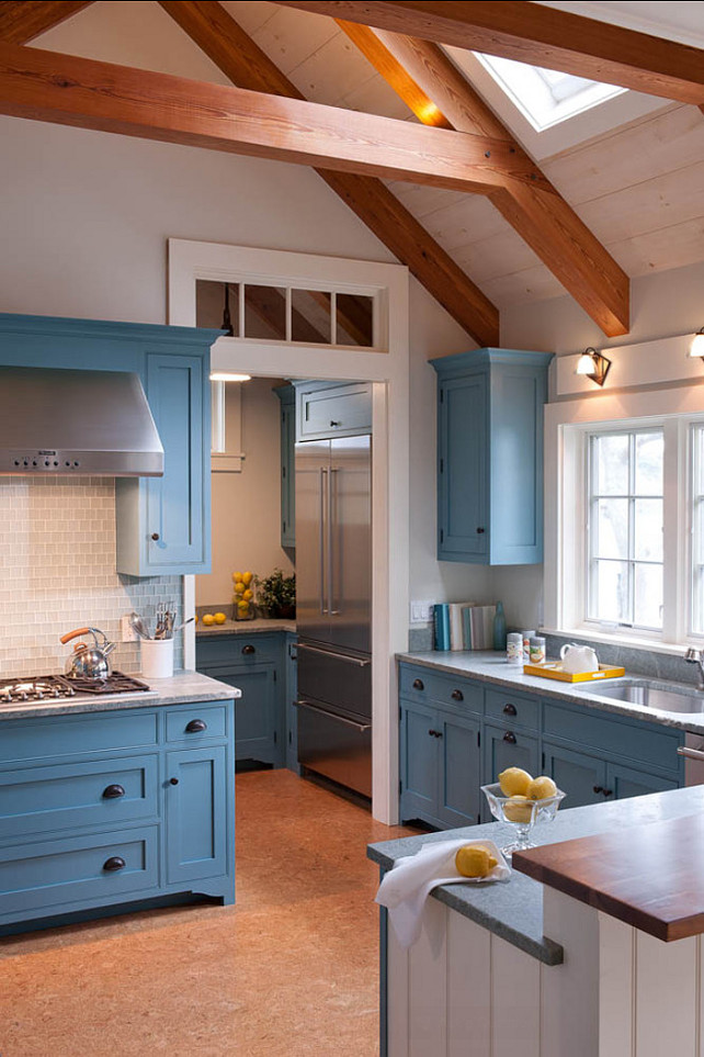 Blue The color of the kitchen cabinets is Farrow & Ball Stone Blue Blue The color of the kitchen cabinets is Farrow & Ball Stone Blue