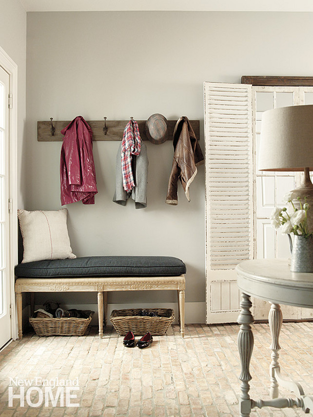 Entryway. Entryway Decor Ideas. Anne-Laure Martyn. Cote Est Decor.