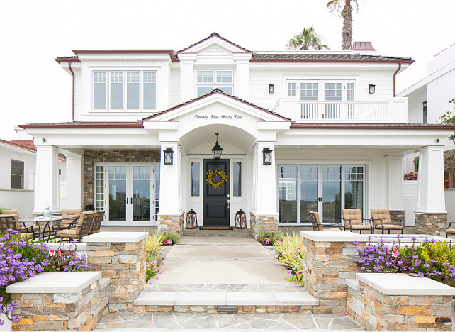 Home Exterior, front door, front yard, glass double doors, front yard with stone. #HomeExterior Brandon Architects, Inc.