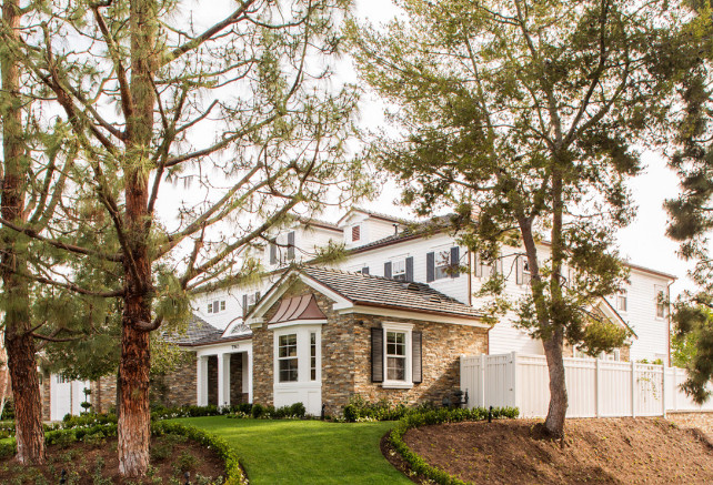 House Fencing. Beautiful House Fencing. White House Fencing. Legacy Custom Homes, Inc.