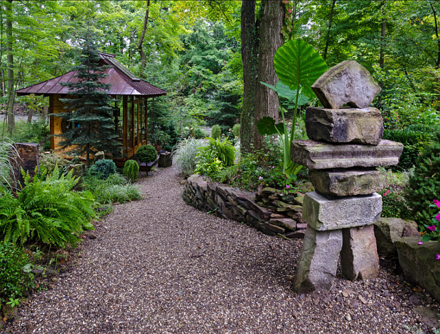 Water Features in Japanese Style Gardens - Home Bunch 