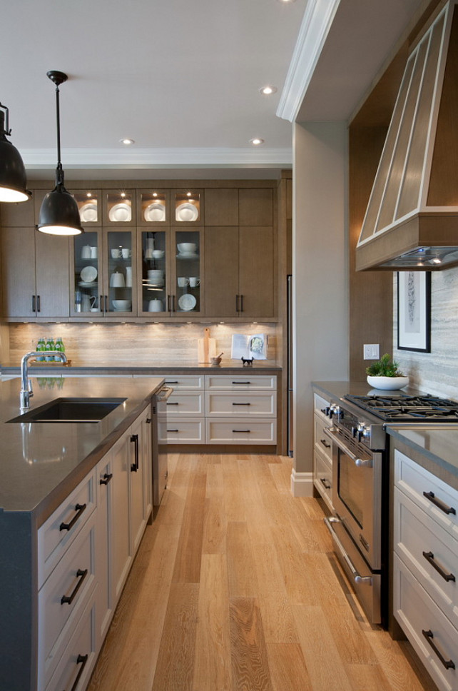 Transitional Kitchen Cabinet Design. Kitchen Cabinet Ideas #KitchenCabinetIdeas #KitchenCabinet Atmosphere Interior Design Inc.