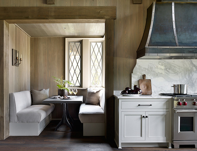 Kitchen Dining Nook. Kitchen Dining Nook Ideas. Kitchen Dining Nook Bench. Kitchen Custom Dining Nook. #KitchenDiningNook #CustomDiningNook #KitchenDiningNookBench Dungan Nequette Architects.