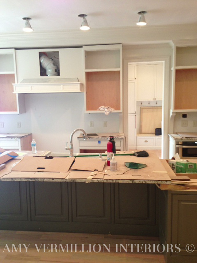 Kitchen Reno Ideas. Kitchen cabinet Reno. Painting Kitchen Cabinets. #KitchenReno Amy Vermillion Interiors