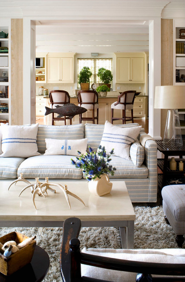A Living Room Redo with a Personal Touch: Decorating Ideas ...