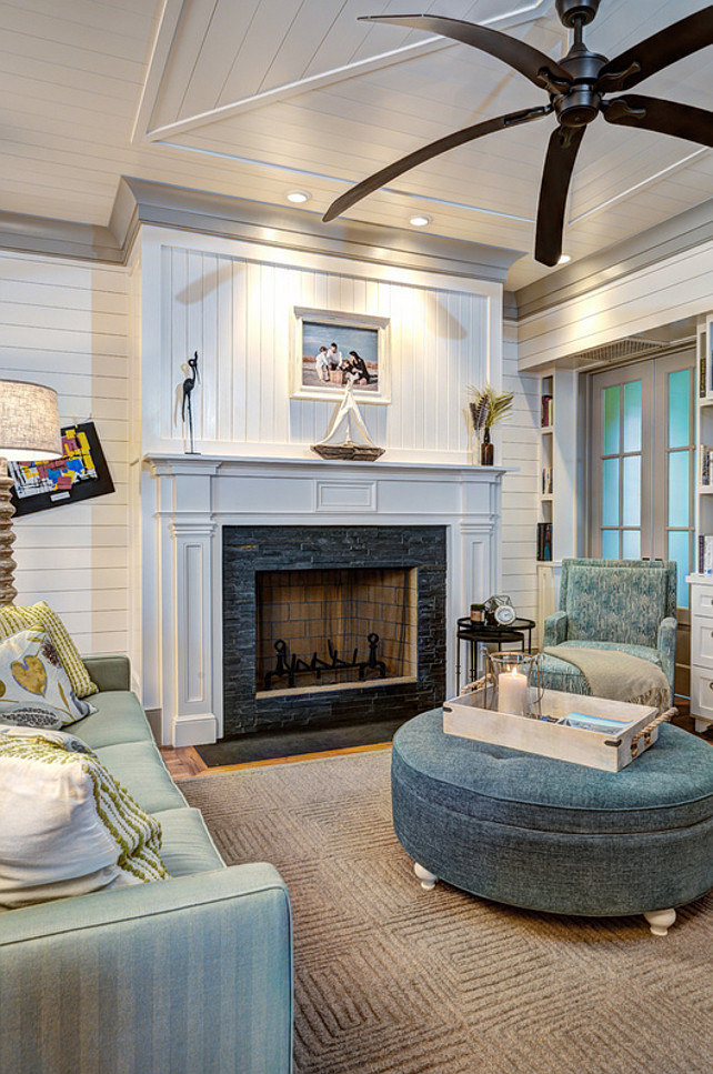 Living Room Fireplace. Living Room Stone Fireplace. Living Room Shiplap. Living Room Mantel Fireplace. #LivingRoom #Fireplace