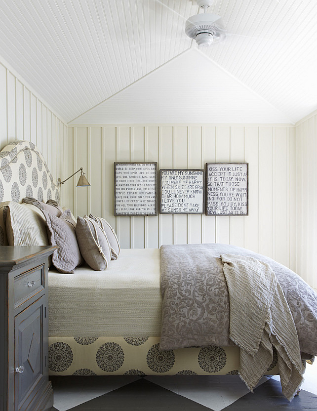 Trendy Lake Cottage - Home Bunch Interior Design Ideas