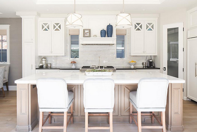 Neutral Kitchen. Neutral Kitchen Ideas. Timeless neutral kitchen design. #Kitchen #Neutral #Design #NeutralKitchen Patterson Custom Homes. Brandon Architects. Patterson Custom Homes.