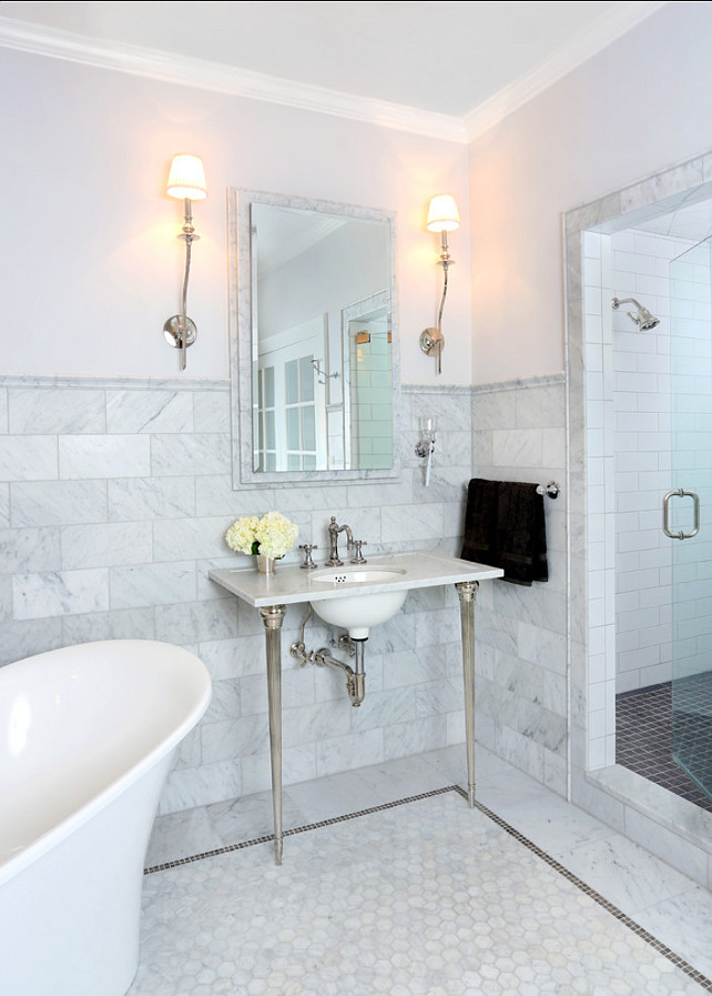 Bathroom Design. Great bathroom design ideas. I love the marble flooring and backsplash tiles. #Bathroom #Marble