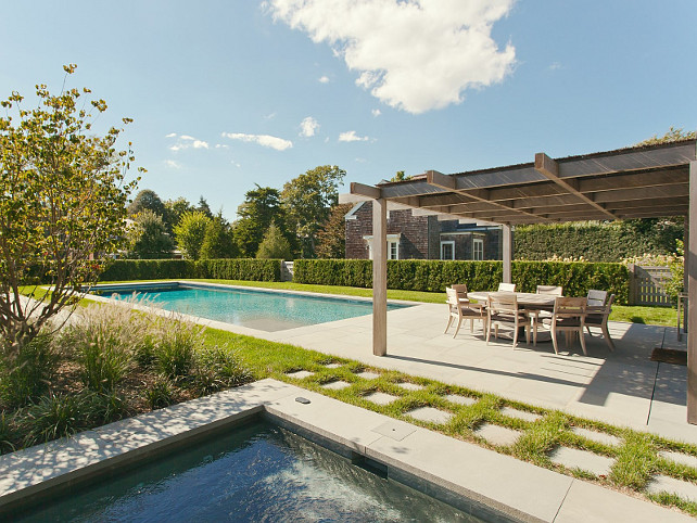 Pool and Spa. Backyard with pool and separate spa. #Pool #Spa #Backyard Via Sotheby's Homes.
