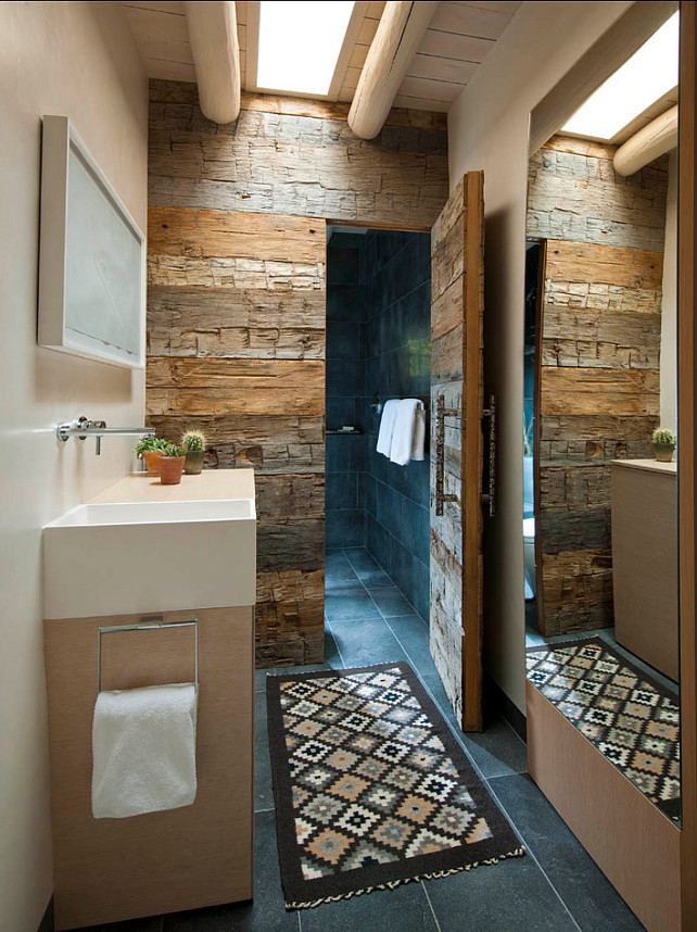 Rustic Bathoom Design. I am loving this rustic bathroom. #RusticBathroom 