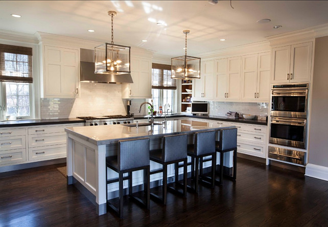 Transitional White Kitchen - 01_Transitional_Kitchen_White_Overview