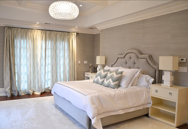Grey Bedroom. Beautiful ideas for grey bedroom. #Bedroom #Grey #Interiors