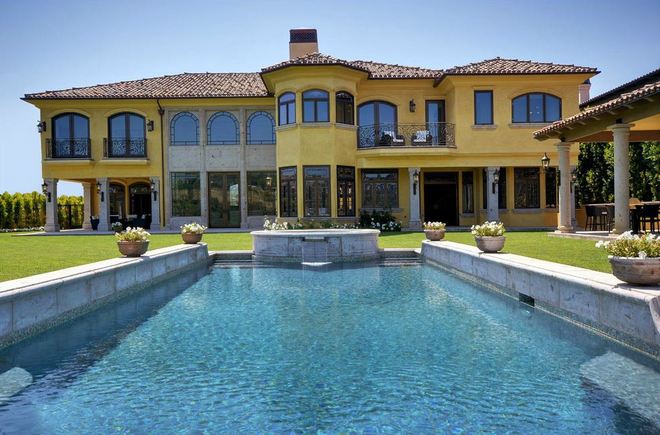 Kim Kardashian & Kanye West's New House